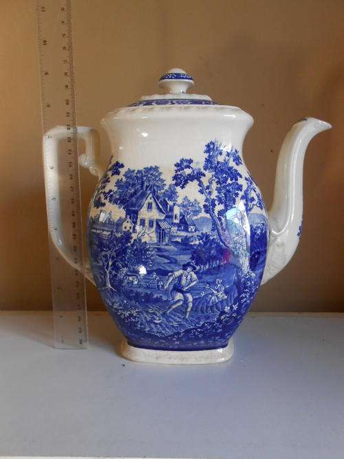 German villeroy&Boch, Merrick, made in France- Saar, Economic Union, Rusticona,coffee pot,as picture