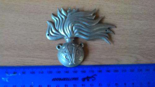 Italian WW2 metal badge, as per photo
