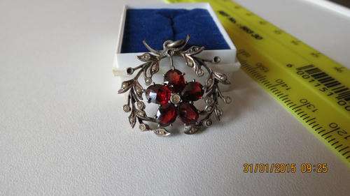 Garnet and white stone pendant stamped 800, as per photo