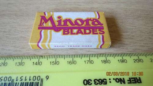 box of Minora blades, as per photo