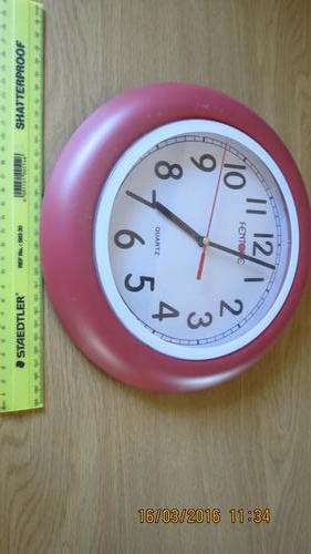 kitchen clock, Fentone, as per photo
