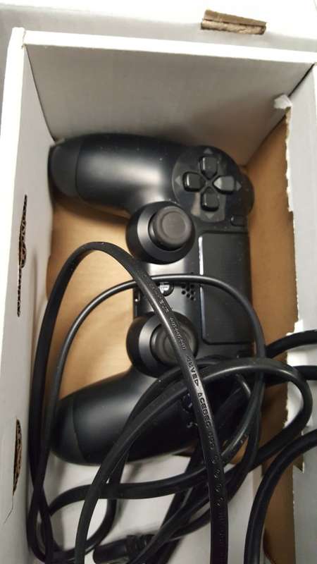 PS 4