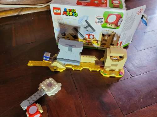 Lego Mario Monty Mole and Super Mushroom