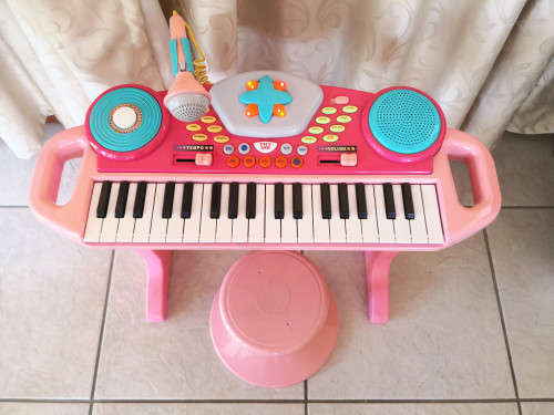 Kiddies Piano - 37 Key Electronic Keyboard Kids Mini Piano + Stool, Microphone Musical Toys
