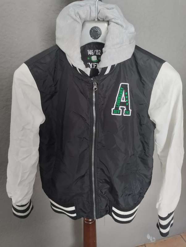 Kid jacket (Warm with Hoodie)