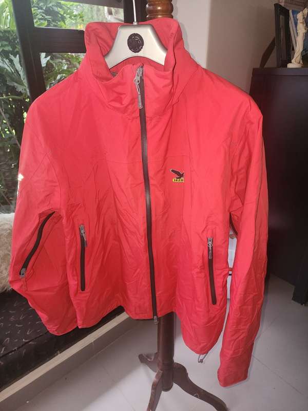 Mens Sports Windbreaker