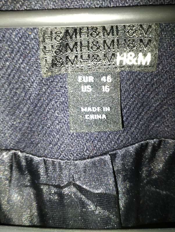 Women`s half coat (H&M)