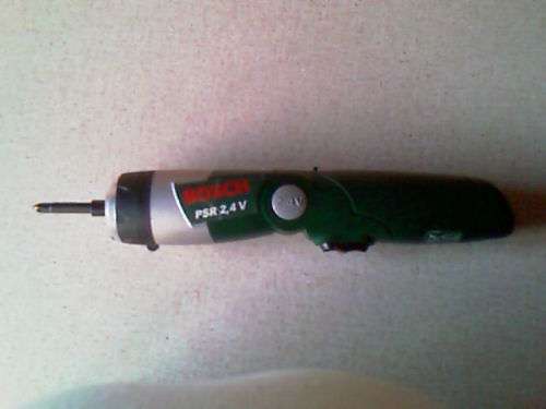 BOSCH PSR 2.4V ADJUSTABLE CORDLESS SCREWDRIVER WITH LIGHT