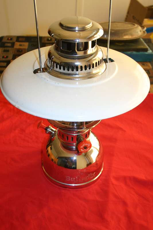 BUTTERFLY PRESSURISED LANTERN