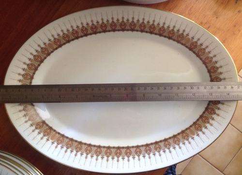 NORITAKE MADELEINE DINNER SET 40 pieces