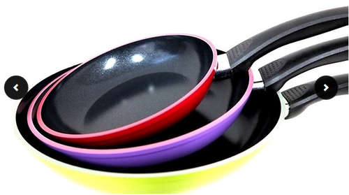 Lovely Set of 3 Ceramic Magic Pans!!!!