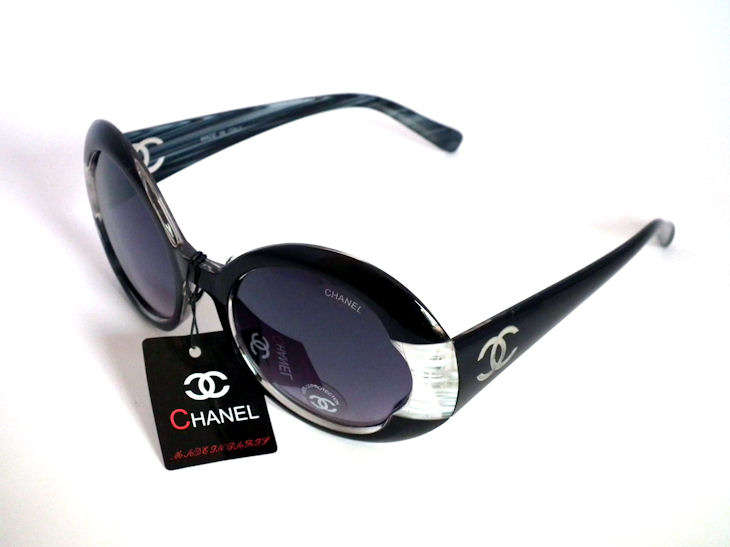 Chanel Exquisite Brand New Authentic Ladies Sunglasses Length 145mm