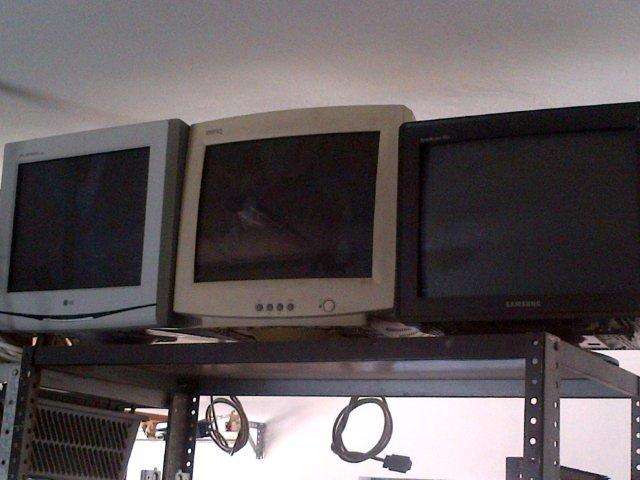 17" CRT Screens