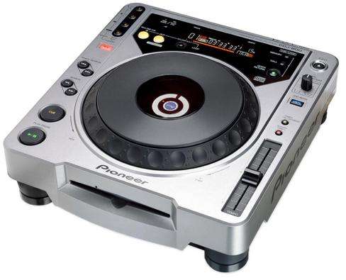 ### CRAZZZY AUCTION ####, Pioneer CDJ-800 MK2 Digital CD Deck  @ R1, No Reserve #### Bid NoW ###