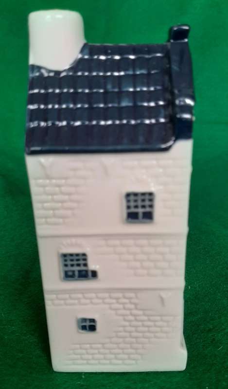 BLUE DELFT KLM BY BOLS MINIATURE HOUSE NO 28