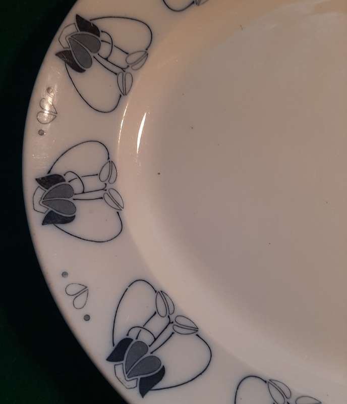 ANTIQUE 1886 KEELING & CO LAYE MAYERS TULIP PATTERN OVAL PLATTER