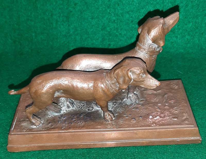 VINTAGE SOLID COPPER  PAIR OF DACHSHUND FIGURINE