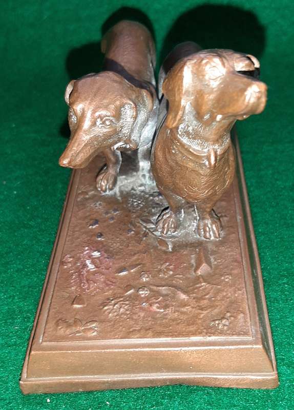 VINTAGE SOLID COPPER  PAIR OF DACHSHUND FIGURINE