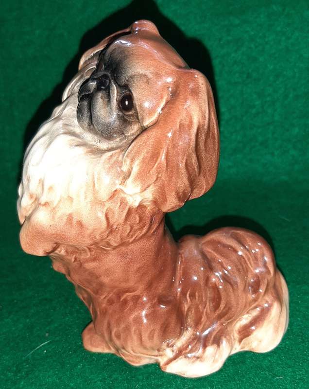 BESWICK PEKINGESE DOG FIGURINE NO 1059
