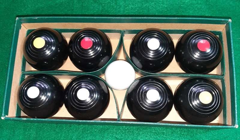 VINTAGE CARPET BOWLS IN ORIGINAL BOX