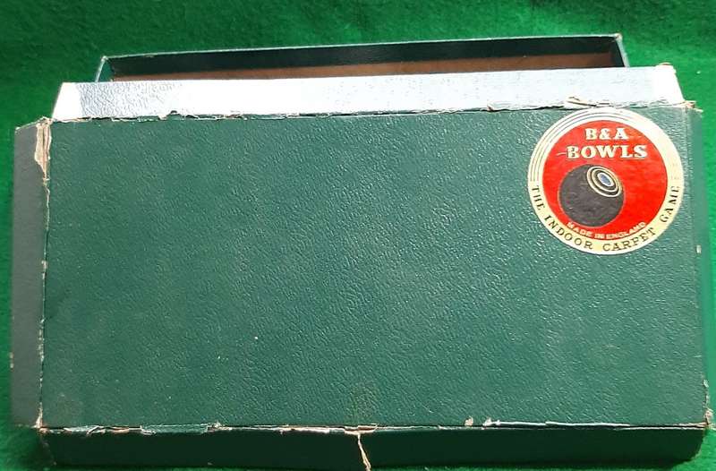 VINTAGE CARPET BOWLS IN ORIGINAL BOX