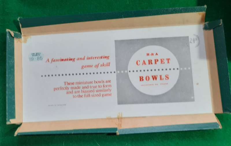 VINTAGE CARPET BOWLS IN ORIGINAL BOX