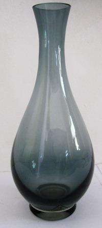 RIIHIMAKI FINLAND GREY/BLUE COLOURED GLASS VASE WITH ORIGINAL CLEAR PLASTIC LABEL