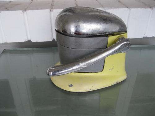 ART DECO 1930S-1950S CAST IRON AND CHROME ORANGE SQUEEZER