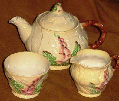 carlton ware foxglove pattern tea pot,milk jug and sugar basin