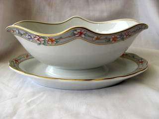 Hutschenreuter , Germany... Sauce/Gravy Boat...