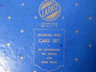 Vintage Boxed ''Larko'' ? Bone Handle Cake and Afternoon Tea Knives. made in Sheffield, England