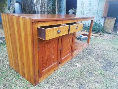 Bar counter