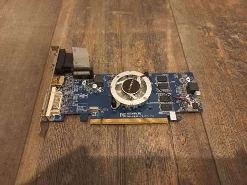 Gigabyte 5450 1gb & ASUS Radeon HD 5450 512MB Combo