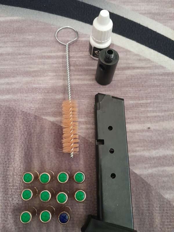 Combo Deal RETRAY 84 FS BLANK PEPPER PISTOL WITH BLANK BULLETS AND TEAR GAS