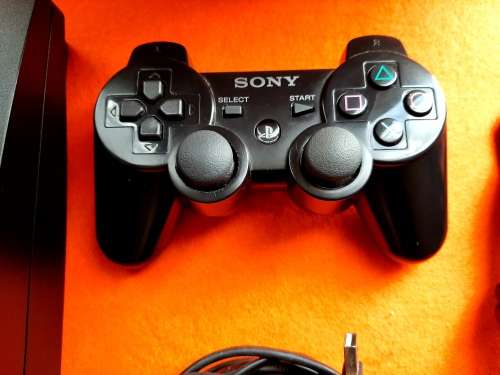 Playstation 3 Loaded with 26 Games