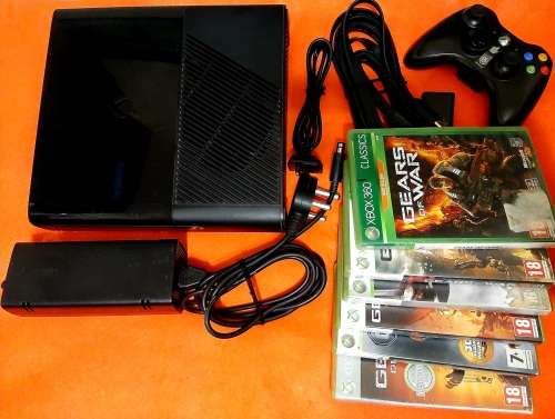 Microsoft XBOX 360 E 500GB Console