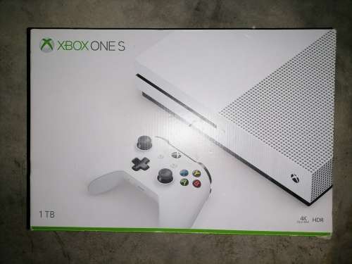 Xbox One S 1TB