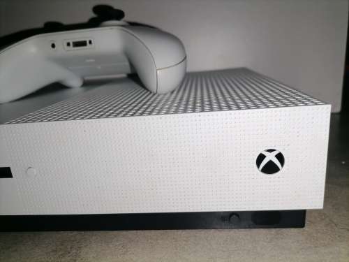 Xbox One S 1TB