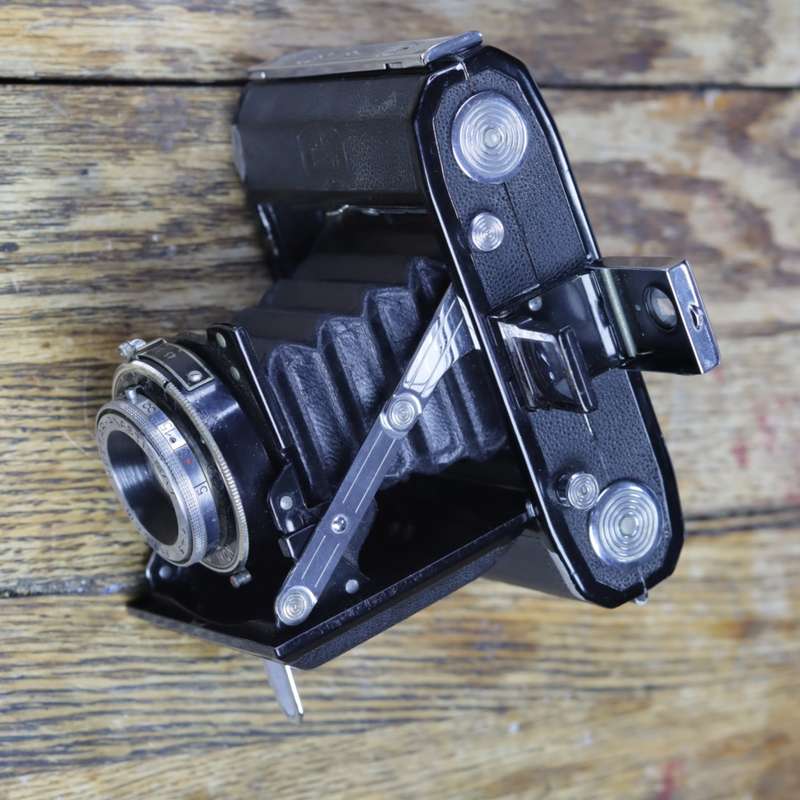 Zeiss Ikon Nettar 515 6x9 Format Folding Camera Nettar-Anastigmat Lens