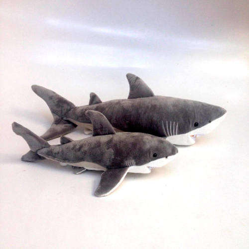 Great White Shark large 61 cm