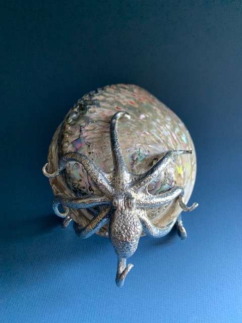 Pewter Octopus Tentacles Fish Sea Ocean Beach Figurine Pewter Shell Abalone
