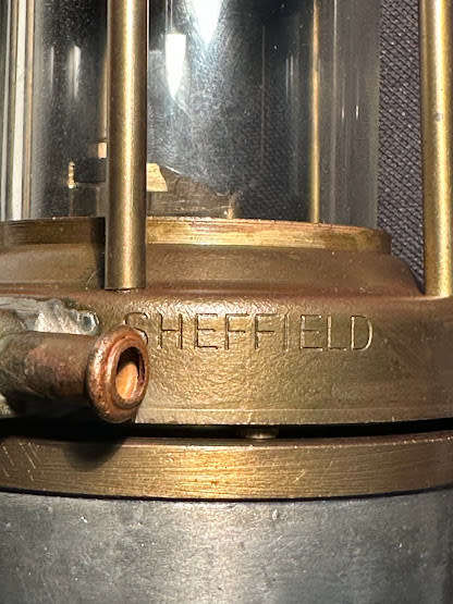 Wolf safety mining lamp