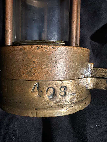 Safety mining lamp  (England)