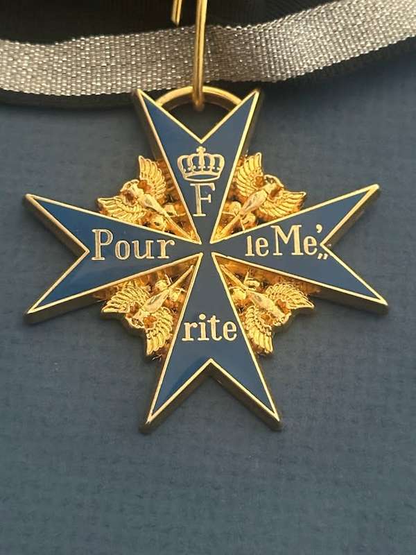 German WWI Imperial Blue Max Medal Pour Le Merite