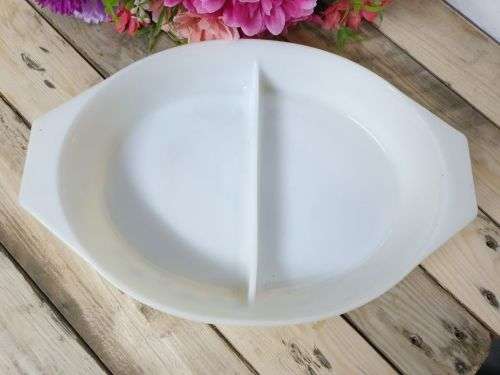 Vintage Pyrex Bowl