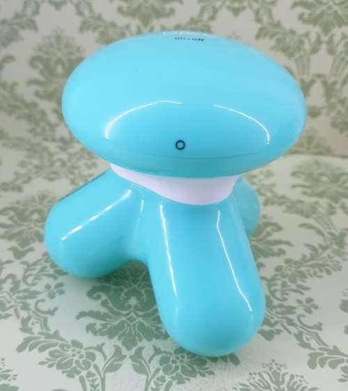 BREO MINI MASSAGER HAND HELD GREEN