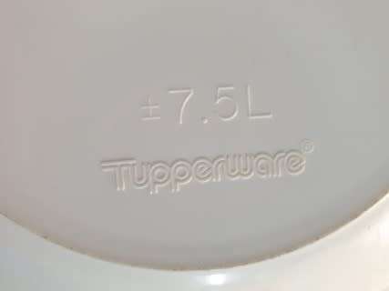Tupperware large bowl