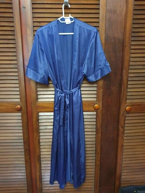 Ladies Summer Gown