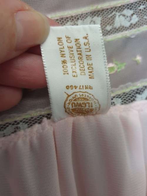 Ladies sleepware