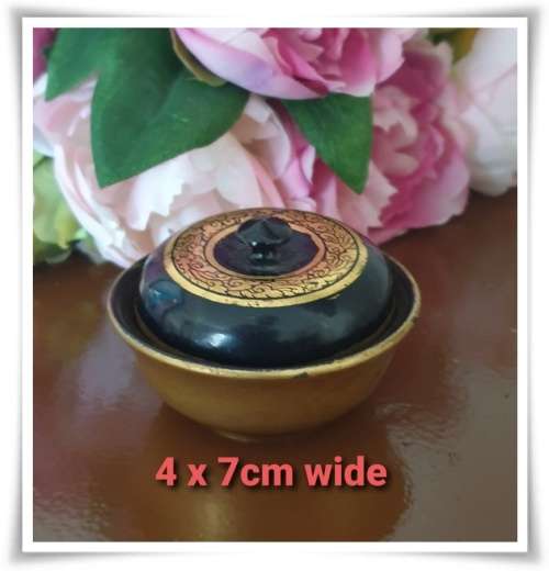 Small Oriental Wooden Trinket Bowl